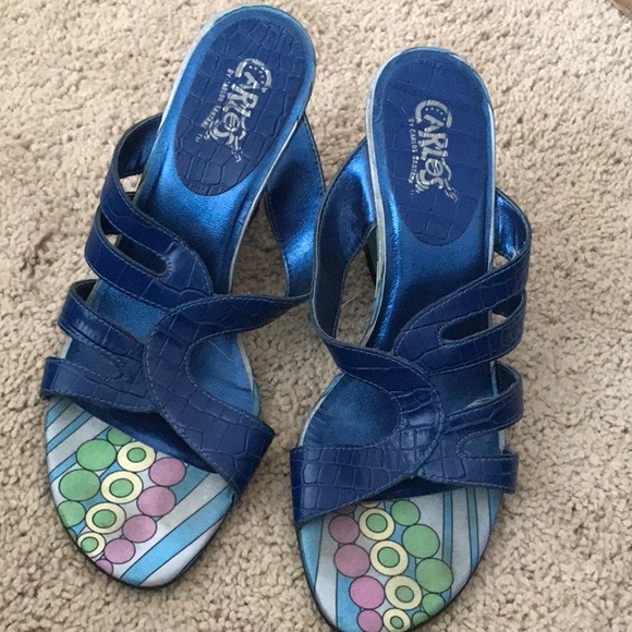 Carlos by Carlos Santana Wedge. Size 7.5.